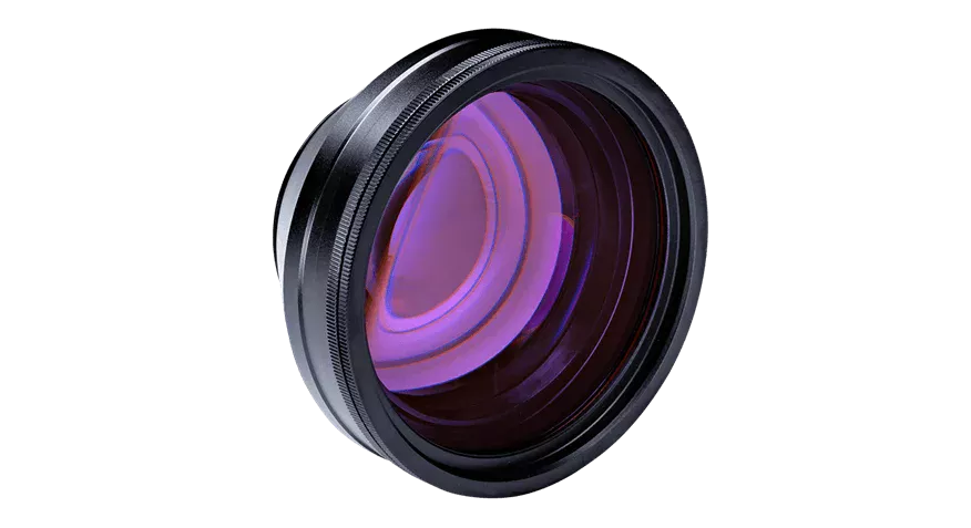 Eine unserer F-Theta-Linsen aus Vollquarz, passend für DPSS UV Laser.